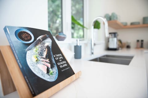 Quadra Cookbook