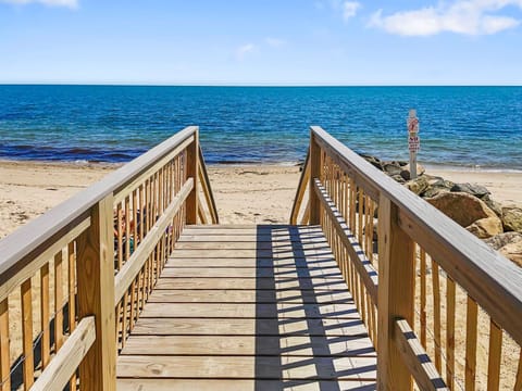 Steps to beach - 251 Old Wharf Road Unit 57 Dennis Port - Blue Horizon