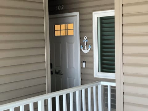731 Mooring Rd Unit #302