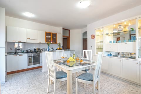 Kitchen and dining area