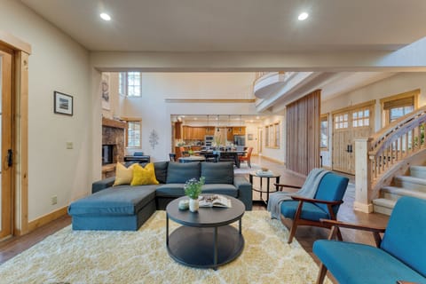 Enjoy the freedom of space and comfort.