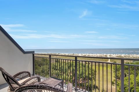 Master Bedroom Balcony
