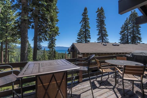 Rocky Ridge 4 - Exterior Deck Lake Tahoe View