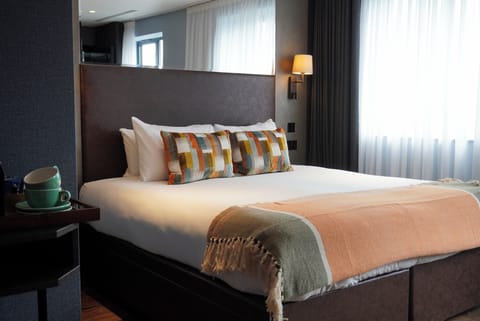 Comfort Double Room, City View | Desk, free WiFi