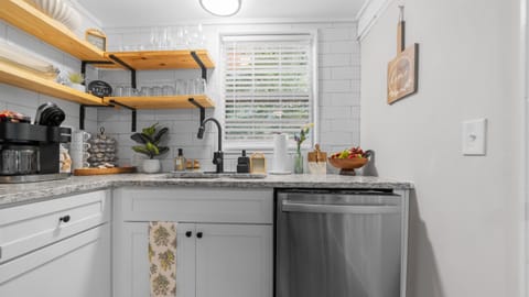 Kitchen and coffee bar area
