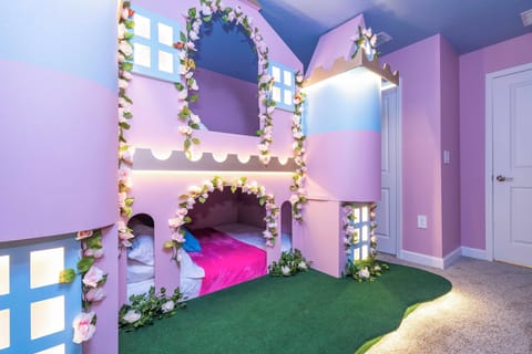 Bedroom 4 (Princess)