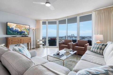 Caribe Resort B701 Living Room