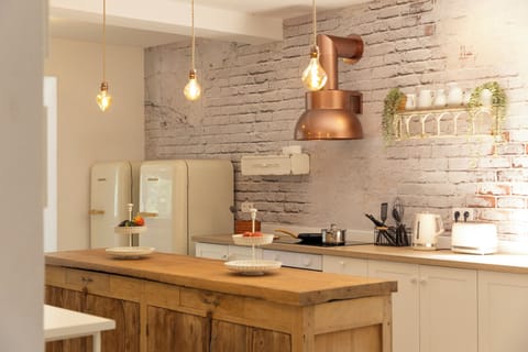 Shared fridge, microwave