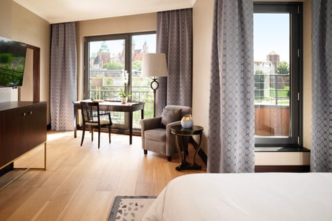 Royal Suite, 1 Double Bed | Premium bedding, minibar, in-room safe, desk
