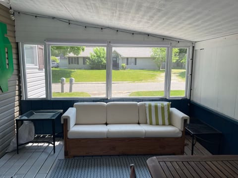 House | 4 bedrooms, Internet