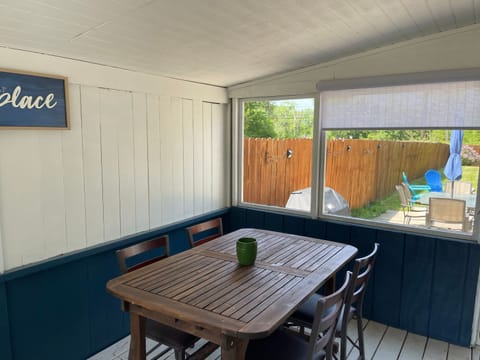 House | 4 bedrooms, Internet