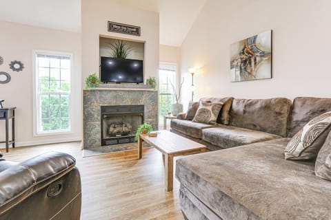 Frankfort Vacation Rental | 4BR | 3BA | Stairs Required | 3,236 Sq Ft