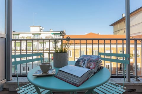 Apartment | Balcony