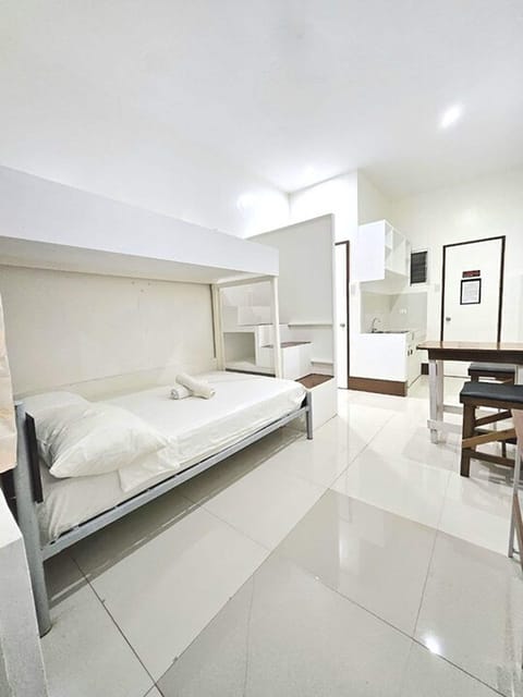 Desk, iron/ironing board (on request), WiFi (free), bed sheets