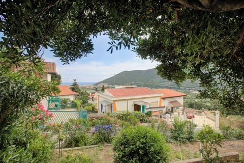 Family Apartment, Multiple Bedrooms, Mountainside (PineHome & Garden - Total Relax) | Exterior