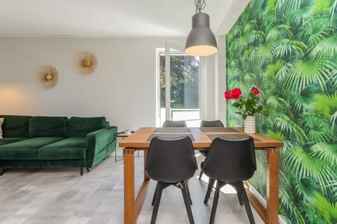 Comfort Apartment, Balcony | 1 bedroom, iron/ironing board, free WiFi