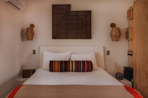 Your desert hideaway, complete with a bed that`s ready for anything.