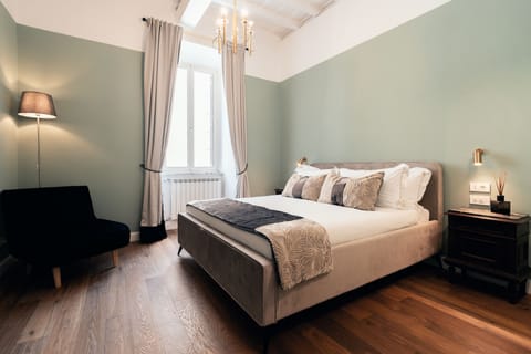 Deluxe Room | In-room safe, soundproofing, iron/ironing board, free WiFi