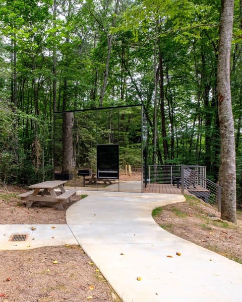 30db7523-3373-4381-bb23-96f2aadcedae