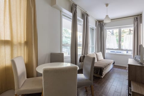 Apartment | Dining room