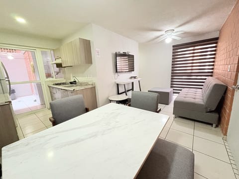 Classic Apartment, 3 Bedrooms, Kitchen, City View | Private kitchen | Fridge, microwave, dishwasher, toaster