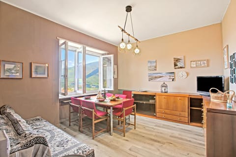 Living and dining room