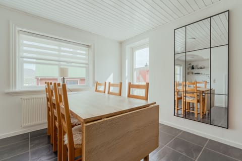 Standard House | Dining room