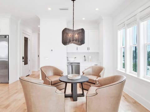 Sitting Area with Wet Bar - Second Floor