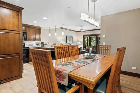 charter-3230-1826_51265021495_o