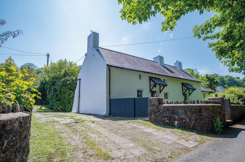 Briardene - 2 Bedroom Cottage - Oxwich (5094)
