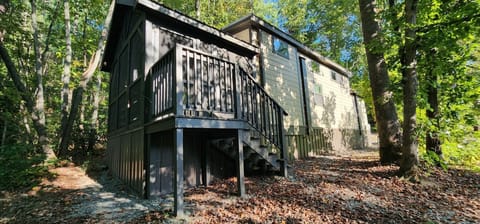 Hickory Hideaway Exterior