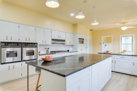 Make the most of mealtime.