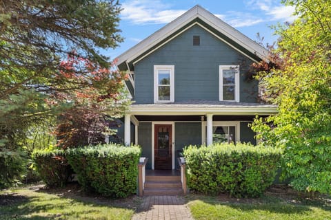 A hidden gem in a peaceful, leafy setting.