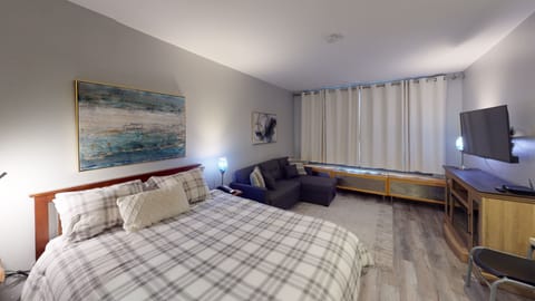 Floor, Flooring, Indoors, Bed, Bedroom