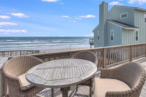 Picture yourself dining on this stunning oceanfront deck, where waves crash below and sea breezes enhance every meal.