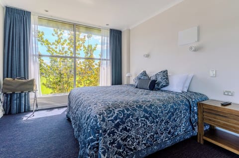 Executive Studio Suite, 1 King Bed | View from room