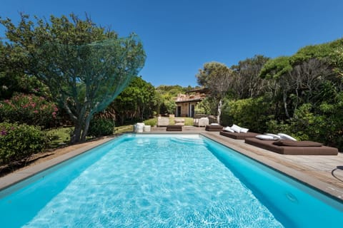 Private pool