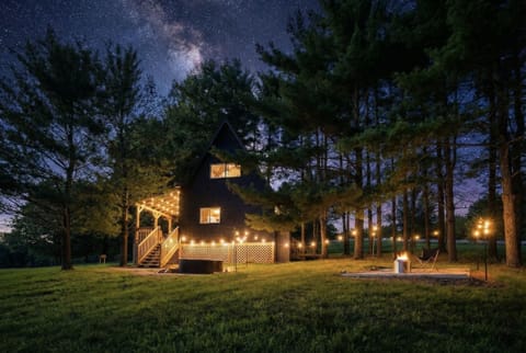 Cozy cabin tucked into the trees with your own private hot tub and fire pit! 