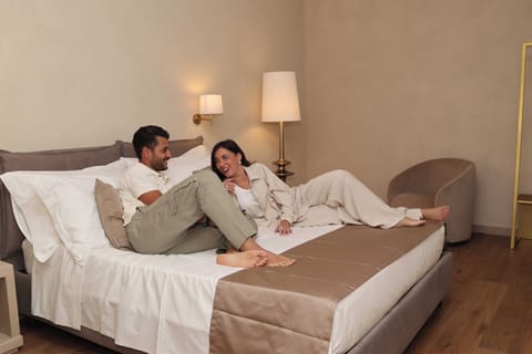 Premium Room | 1 bedroom, memory foam beds, free WiFi, bed sheets