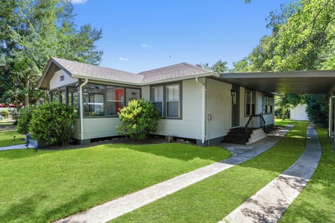 Large driveways for off street parking