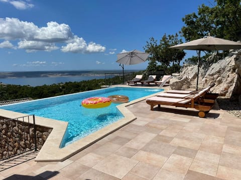 Holiday Home Swimming Pool