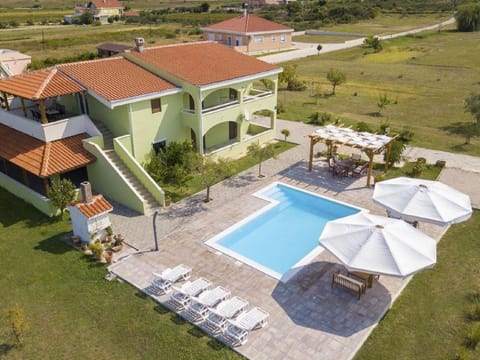 Holiday Home Exterior [summer]