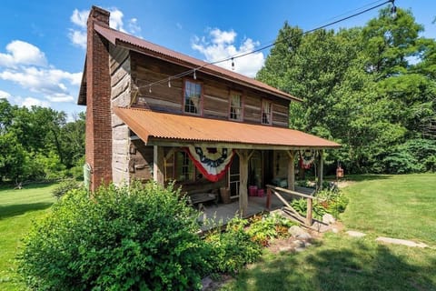 Vintage Cabin