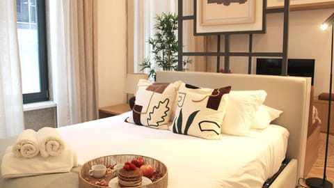 Cozy bed with a comfortable mattress and pilliwows. Crips clean linen included!