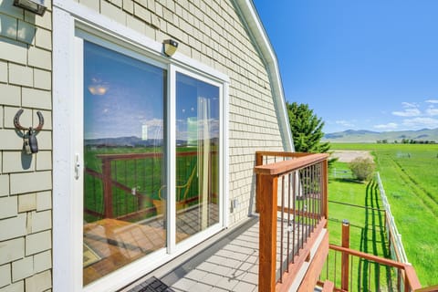 Dillon Vacation Rental | 2BR | 1BA | 800 Sq Ft | Stairs Required