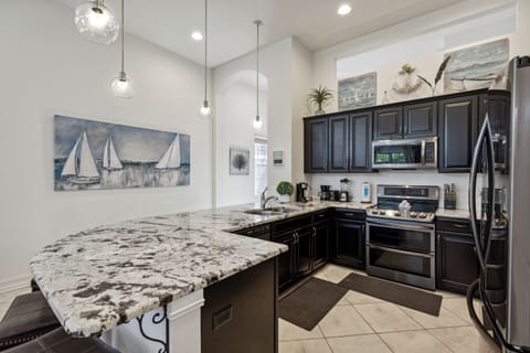 Large updated kitchen w/ sleek appliances!