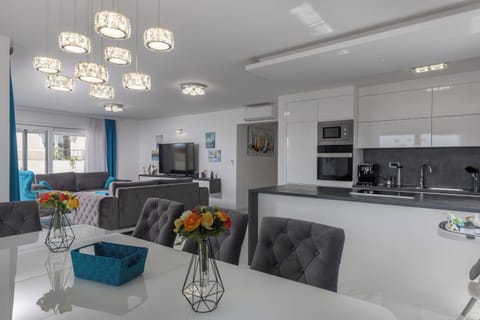 Kitchen and dining area