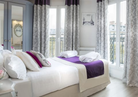 Double or Twin Room, Balcony | Premium bedding, minibar, in-room safe, desk