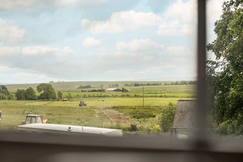 Canny Cottage, Otterburn - Host & Stay