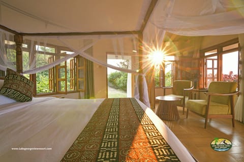 Deluxe Double Room, 1 King Bed, Balcony, Lake View | Premium bedding, down comforters, in-room safe, individually furnished